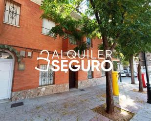 Vista exterior de Casa o xalet de lloguer en Yuncler amb Terrassa