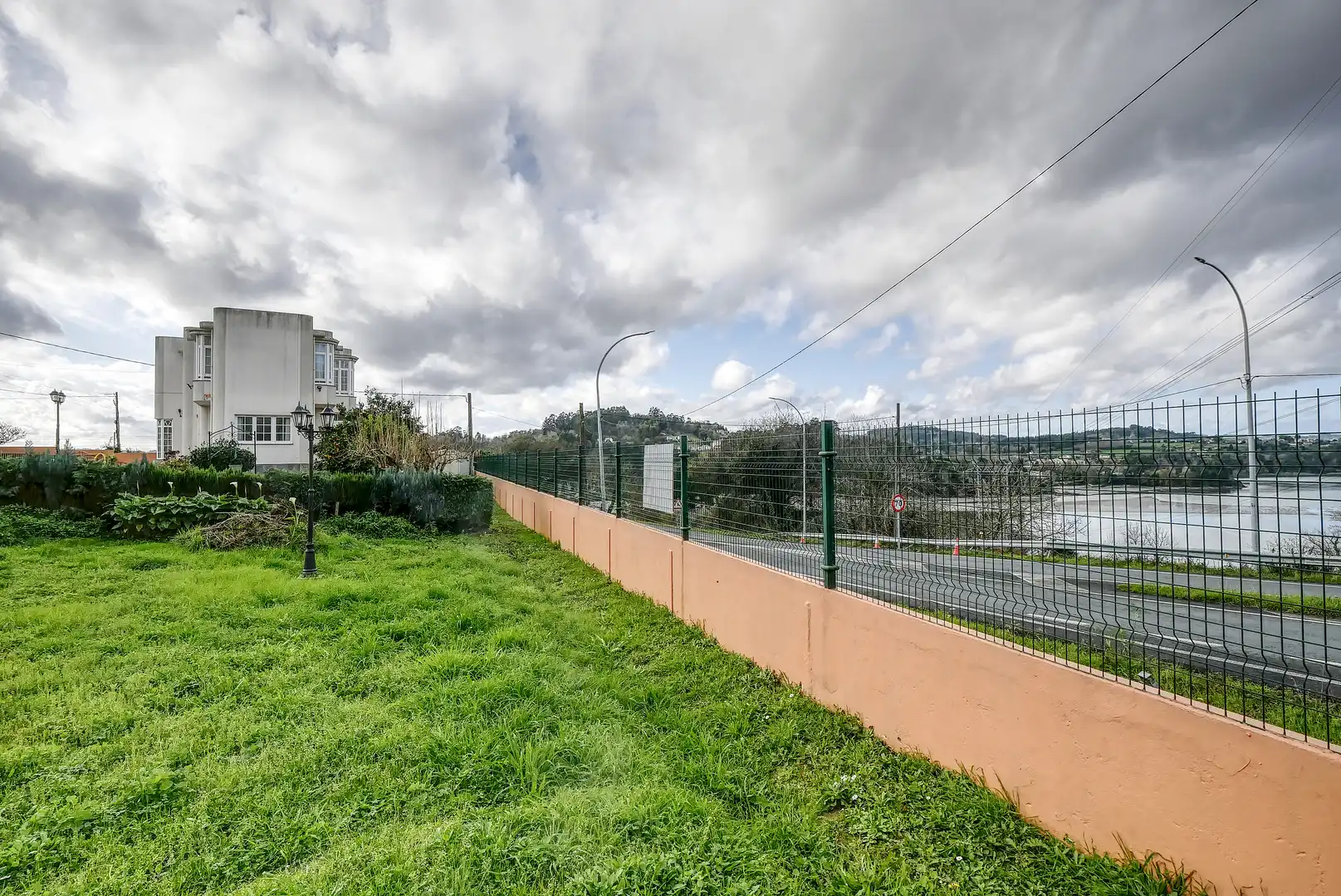 Vista exterior de Casa o chalet en venta en Bergondo con Calefacción, Jardín privado y Horno