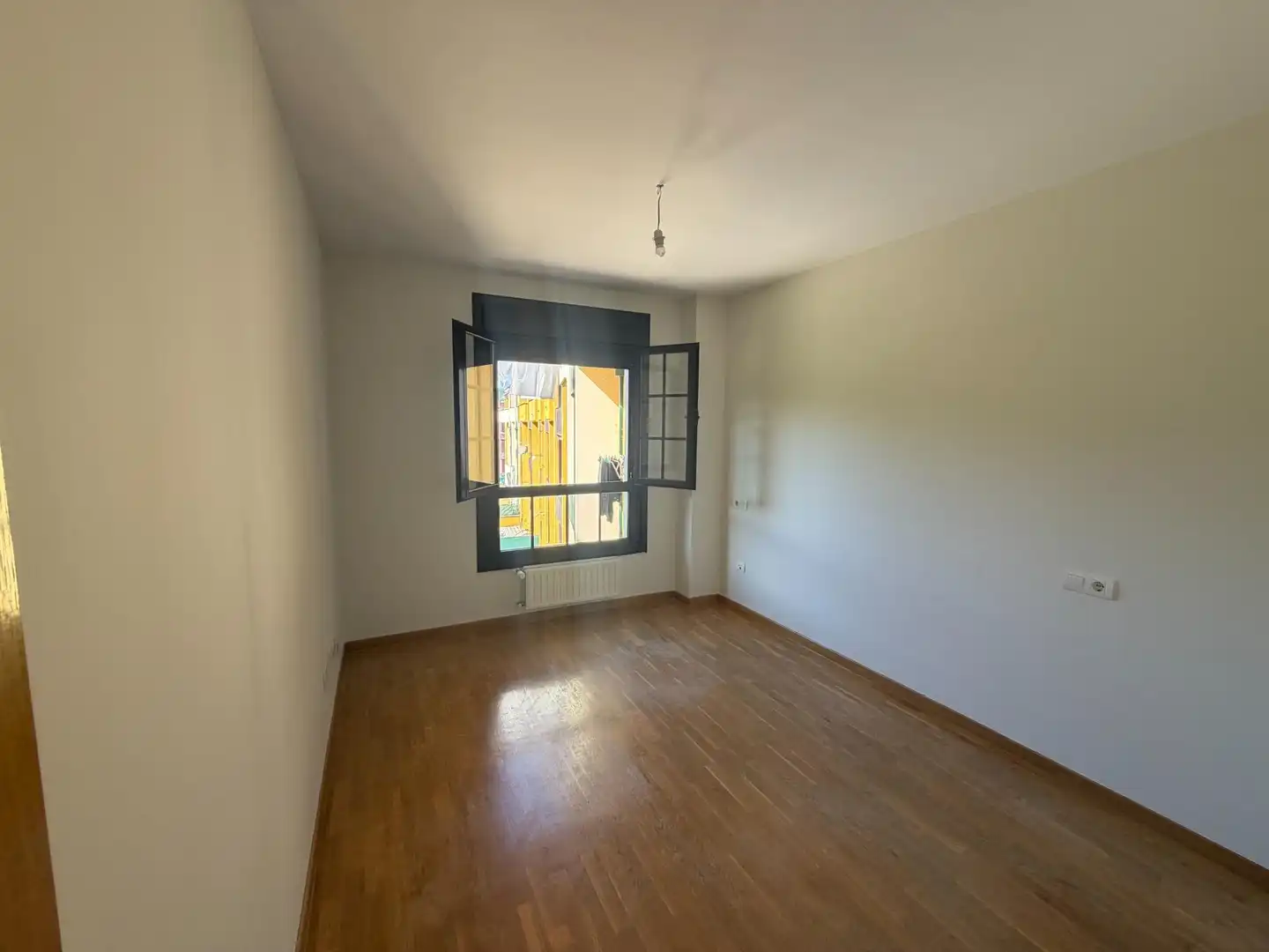 Bedroom of Flat for rent in Nava, Asturias