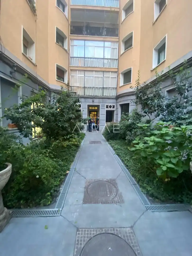 Vista exterior de Piso en venta en Madrid con Calefacción y Trastero