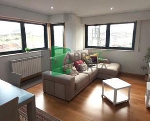 Living room of Apartment for sale in Ourense Capital   with Terrace and Balcony