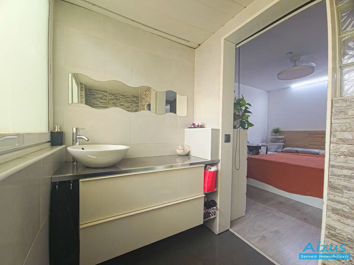 Baño de Ático en venta en Ripollet con Aire acondicionado, Parquet y Terraza
