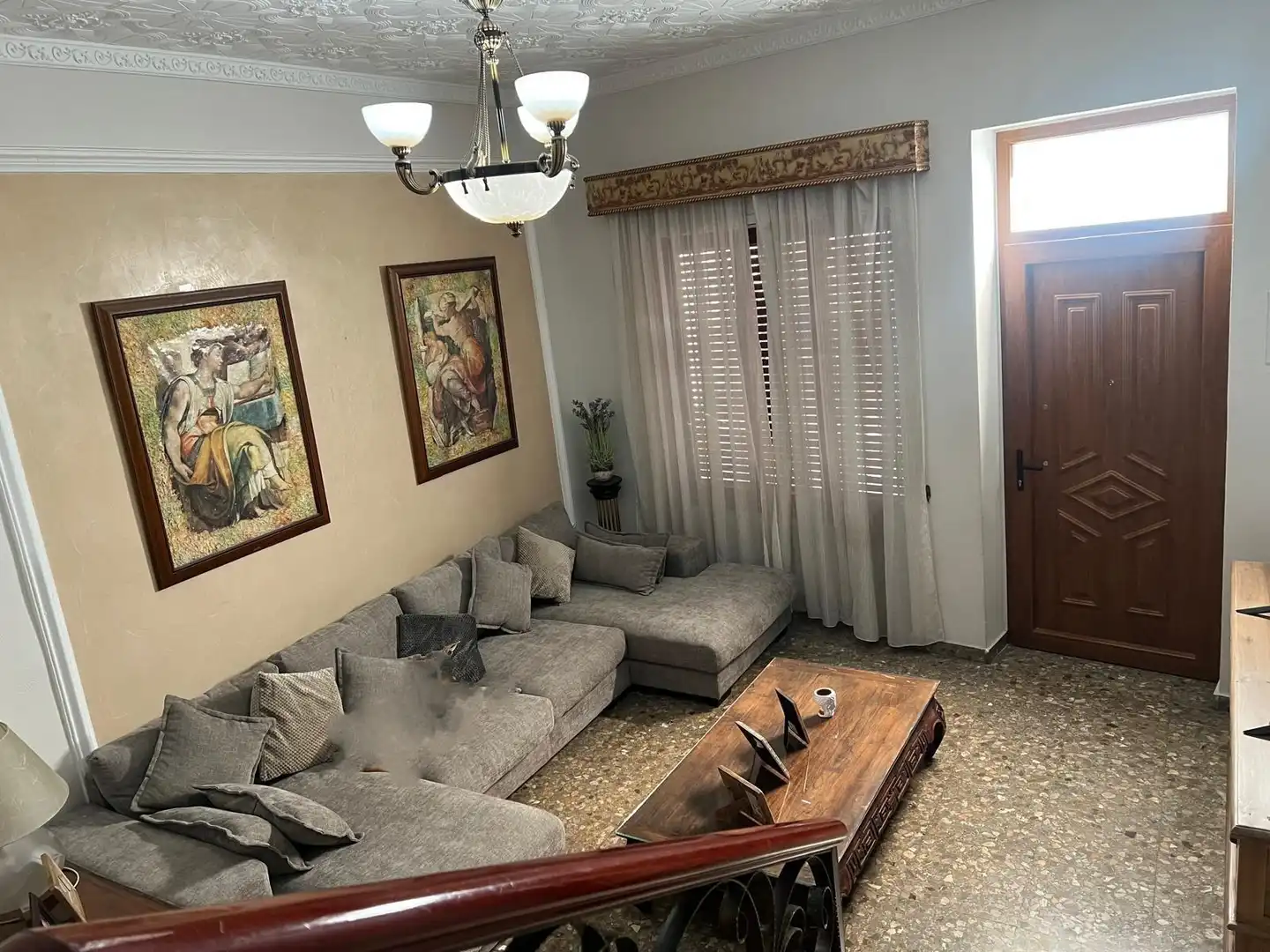 Sala d'estar de Casa o xalet en venda en Ontinyent amb Aire condicionat i Balcó