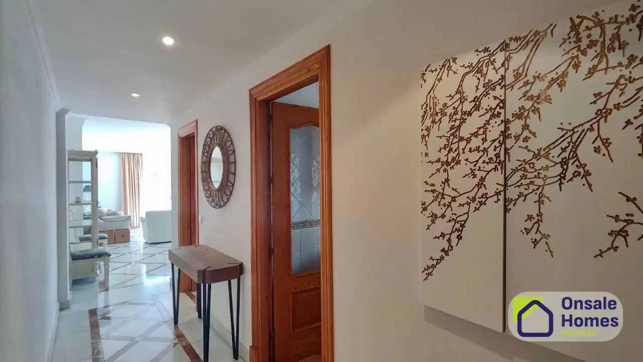 Duplex with terrace to rent in Calle el Califa, imagen 9