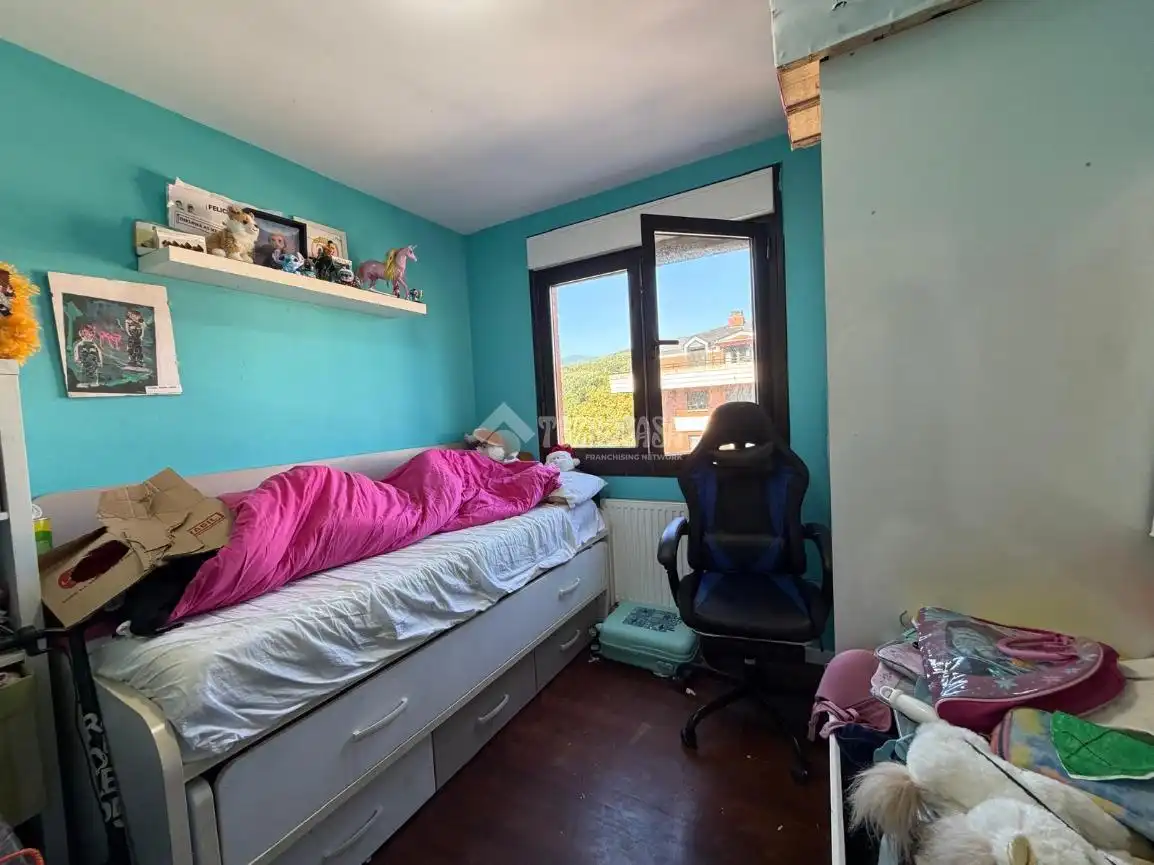 Habitación de Piso en venta en Castro-Urdiales con Piscina comunitaria