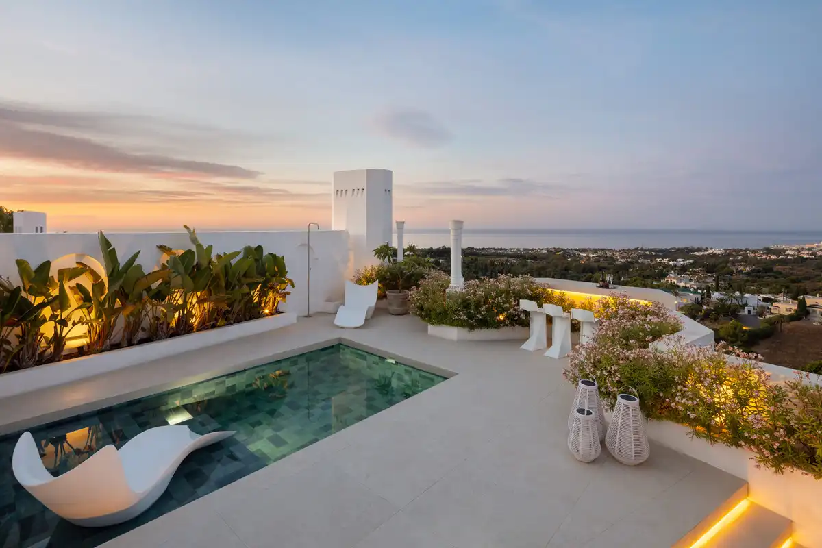 Penthouse for sale in Milla de Oro