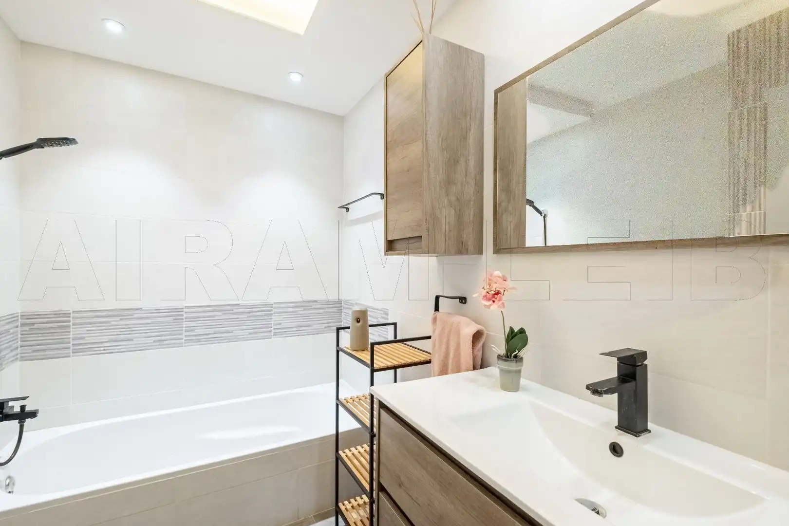 Bathroom of Flat for sale in Pollença  with Air Conditioner