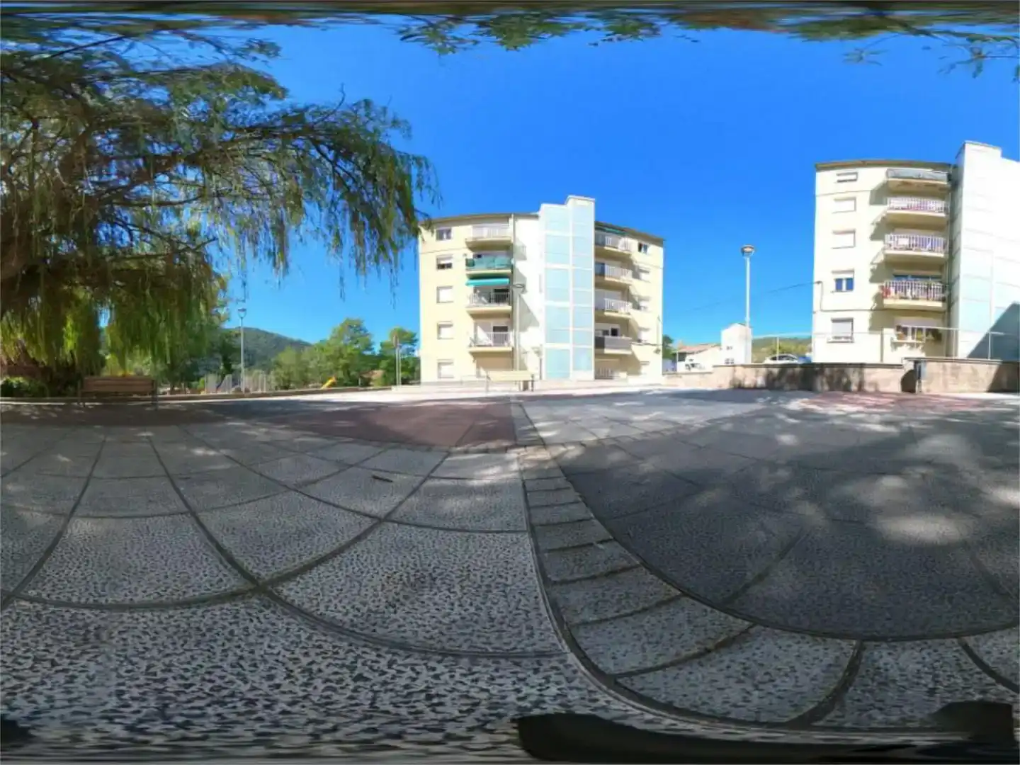 Vista exterior de Pis en venda en Ripoll amb Balcó