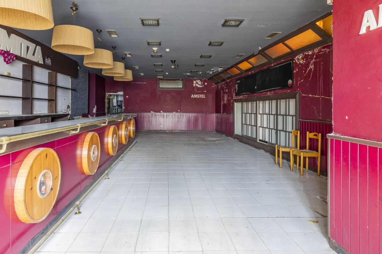 Premises for sale in Hernani  with Air Conditioner and Furnished