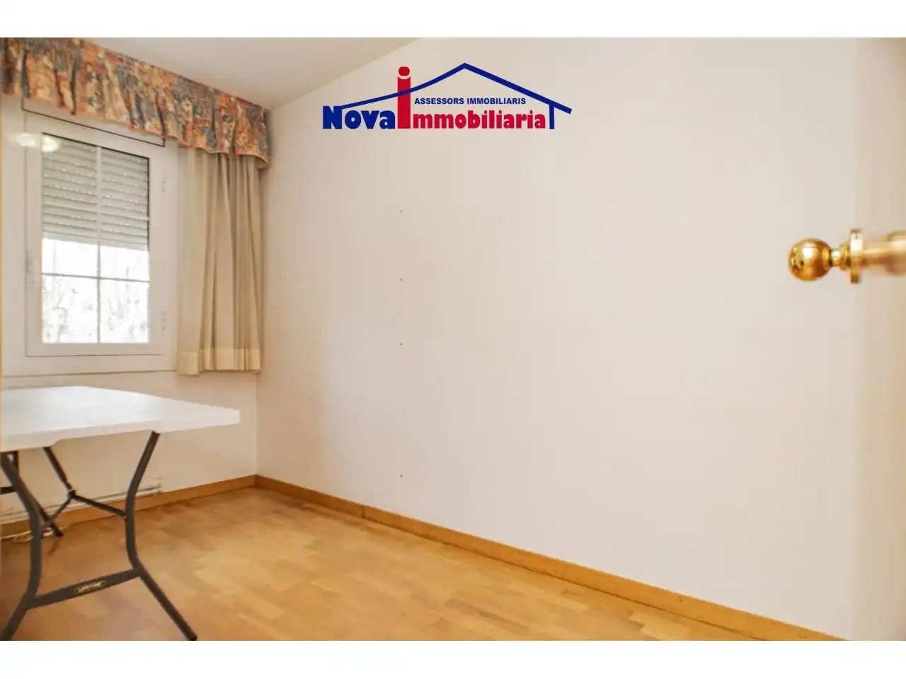Duplexes for rent in Calle de les Assutzenes, Torrent Ballester