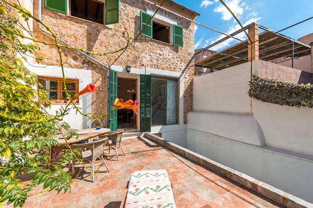 Casa adosada en Venta en Sóller
