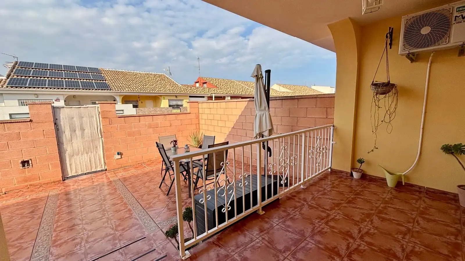 Terraza de Casa adosada en venta en Cartagena con Aire acondicionado, Calefacción y Jardín privado