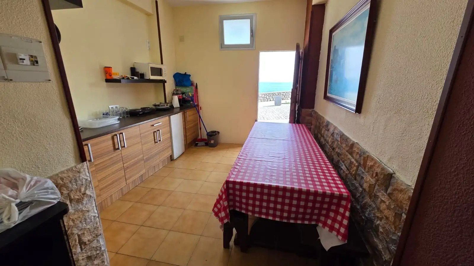 Cocina de Local en venta en Castro-Urdiales