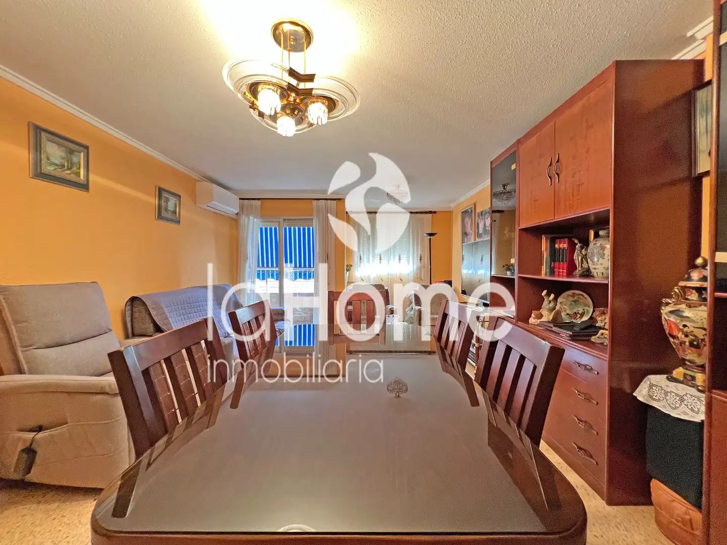 Sala de estar de Piso en venta en Paterna con Aire acondicionado, Horno y Balcón