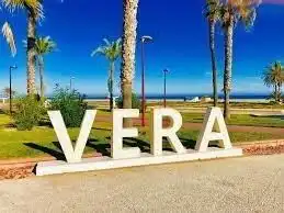 Vista exterior de Residencial en venda en Vera