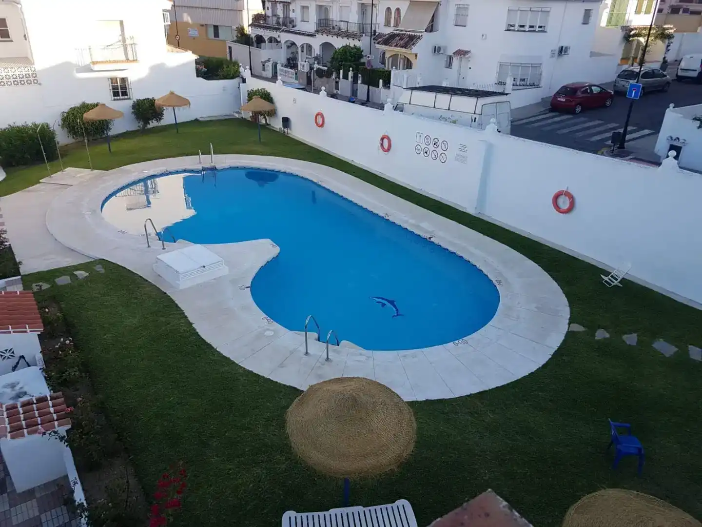 Piscina de Casa adosada en venda en Mijas amb Aire condicionat, Piscina i Balcó