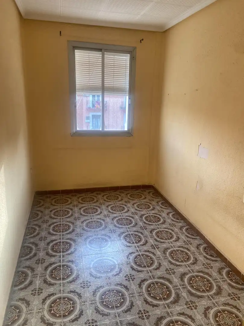 Habitación de Piso en venta en Xirivella con Balcón