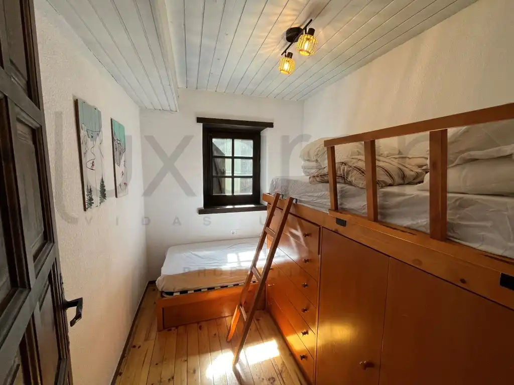 Habitación de Apartamento en venta en Naut Aran