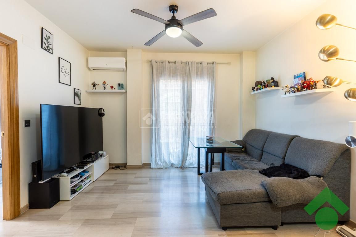 Sala de estar de Piso en venta en Alfacar con Calefacción