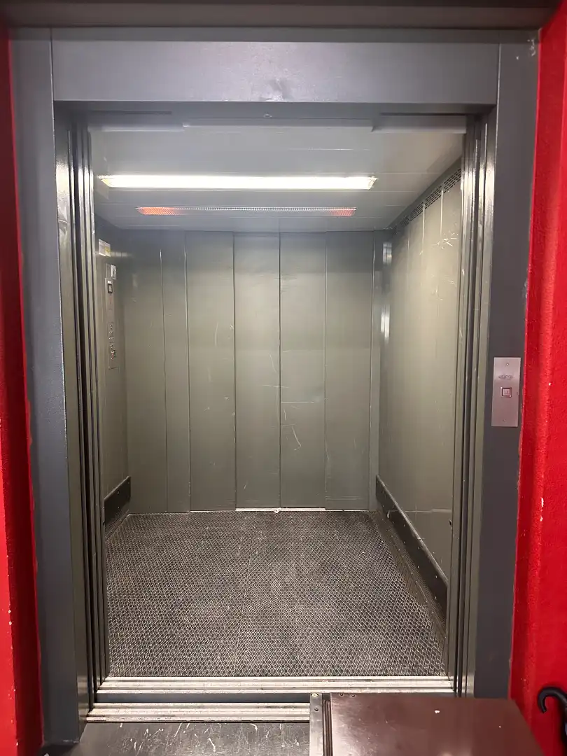 Nave industrielle avec ascenseur à louer à Plaça del Vapor, imagen 25