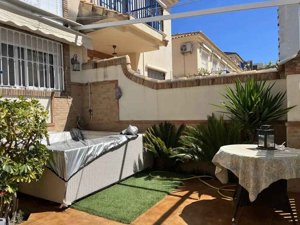 Terrassa de Casa adosada en venda en Orihuela amb Aire condicionat, Terrassa i Moblat