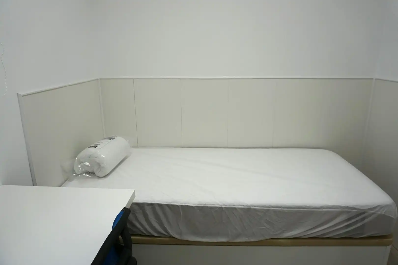 Room in Calle CAPITAN MENDEZ VIGO, 50, Santo Tomás