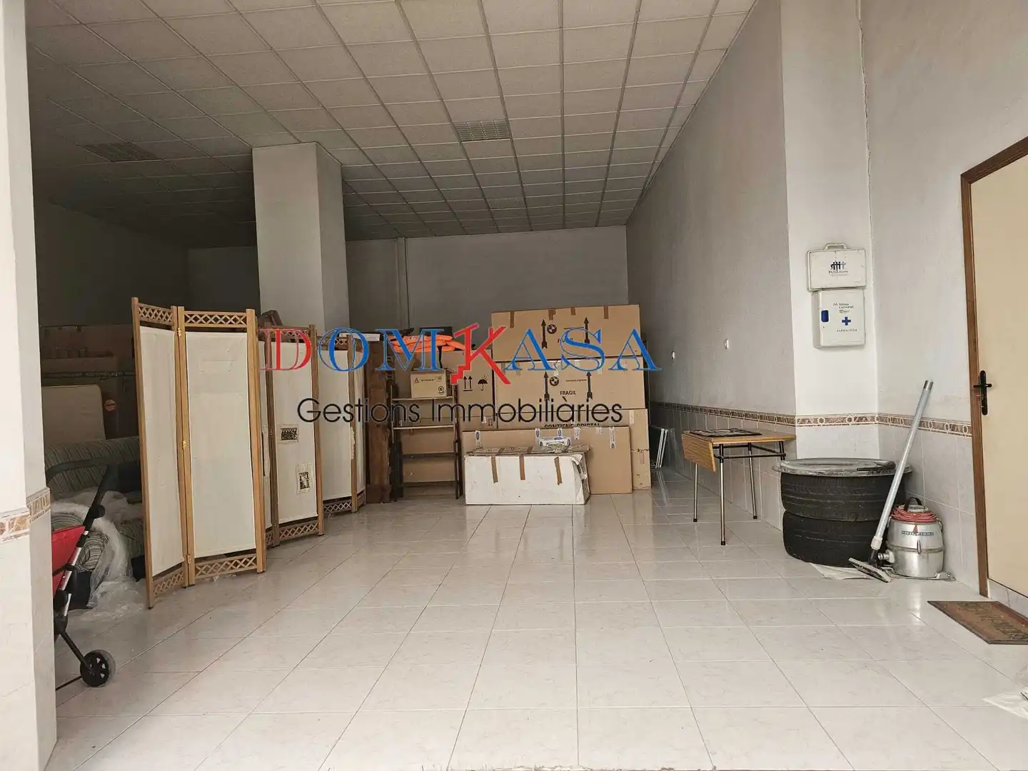 Gewerbefläche zur Miete in Carrer de Camarles, imagen 5