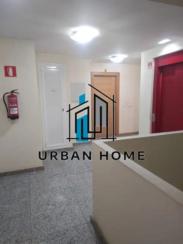 Dúplex en venta en San Andrés del Rabanedo con Calefacción, Trastero y Balcón