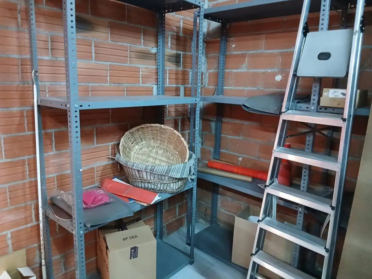 Local de lloguer en Tordera amb Aire condicionat