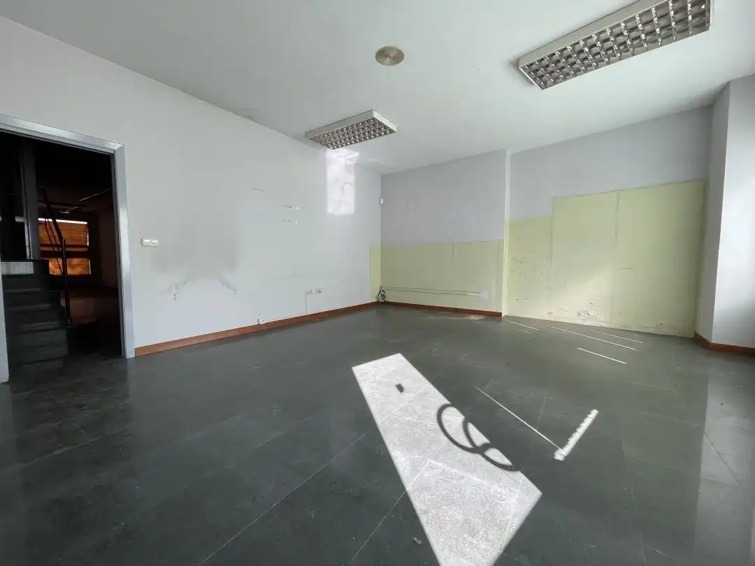 Local comercial en venta en Legazpi, imagen 3