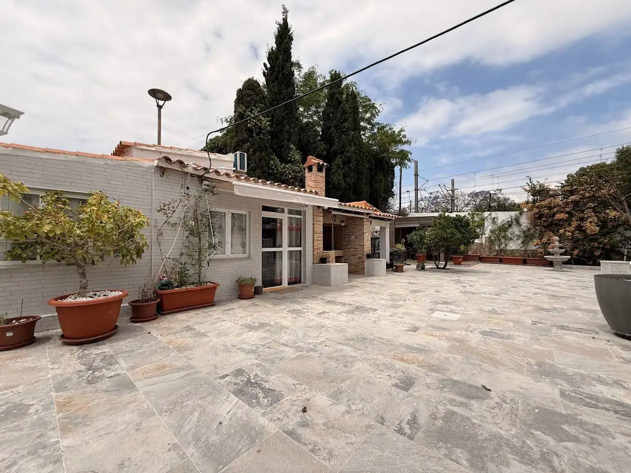 Terrassa de Casa o xalet en venda en El Campello amb Aire condicionat, Calefacció i Jardí privat