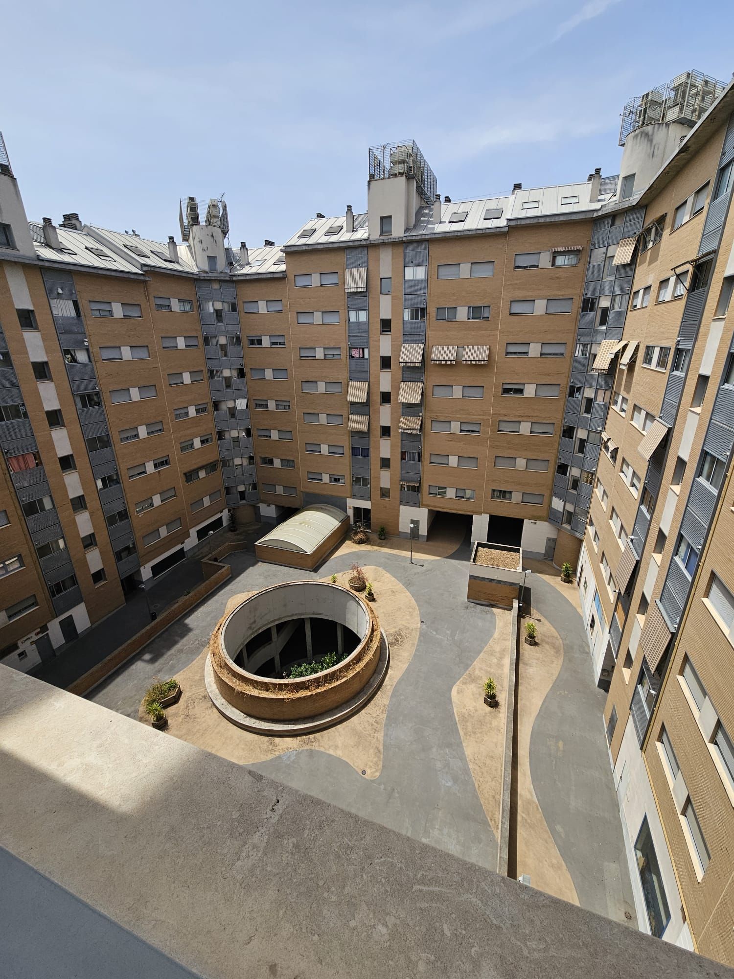 Vista exterior de Pis en venda en Cáceres Capital amb Jardí privat i Traster