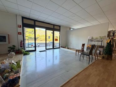 Locale commerciale in vendita a Muro de Alcoy