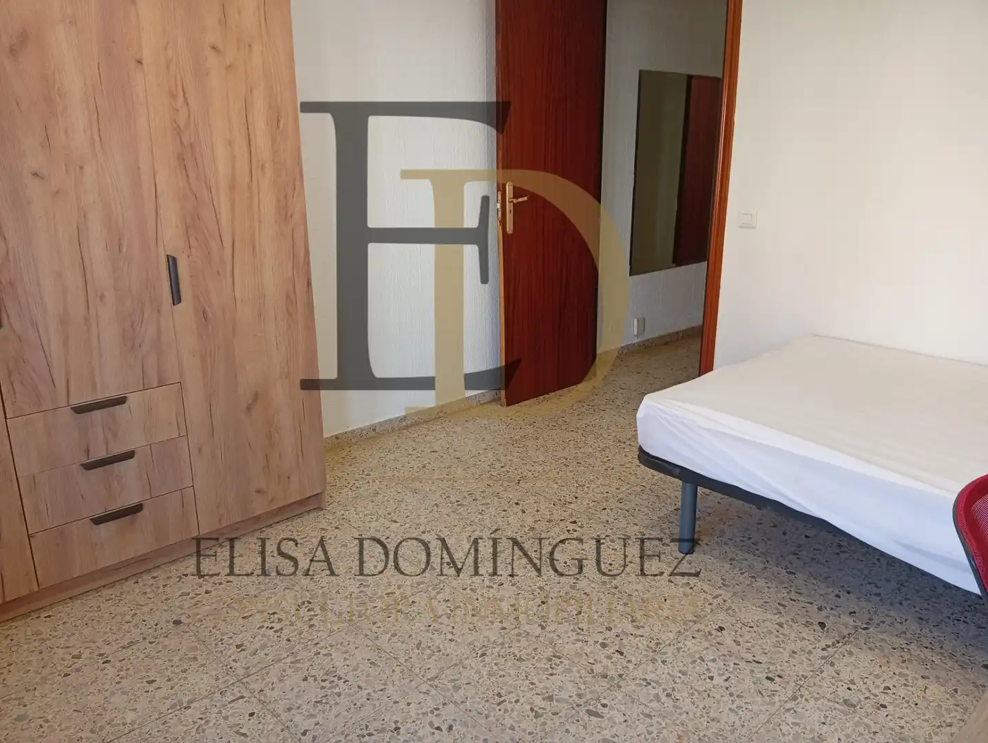 Habitación de Piso de alquiler en Salamanca con Calefacción, Amueblado y Balcón
