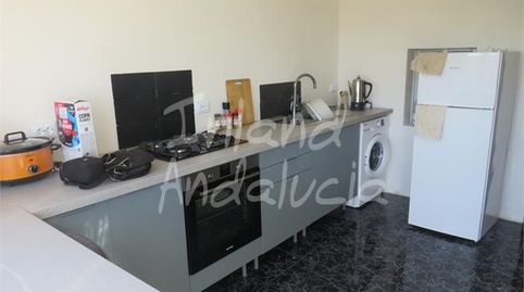 Foto 4 de Casa adosada en venta en Martos, Jaén
