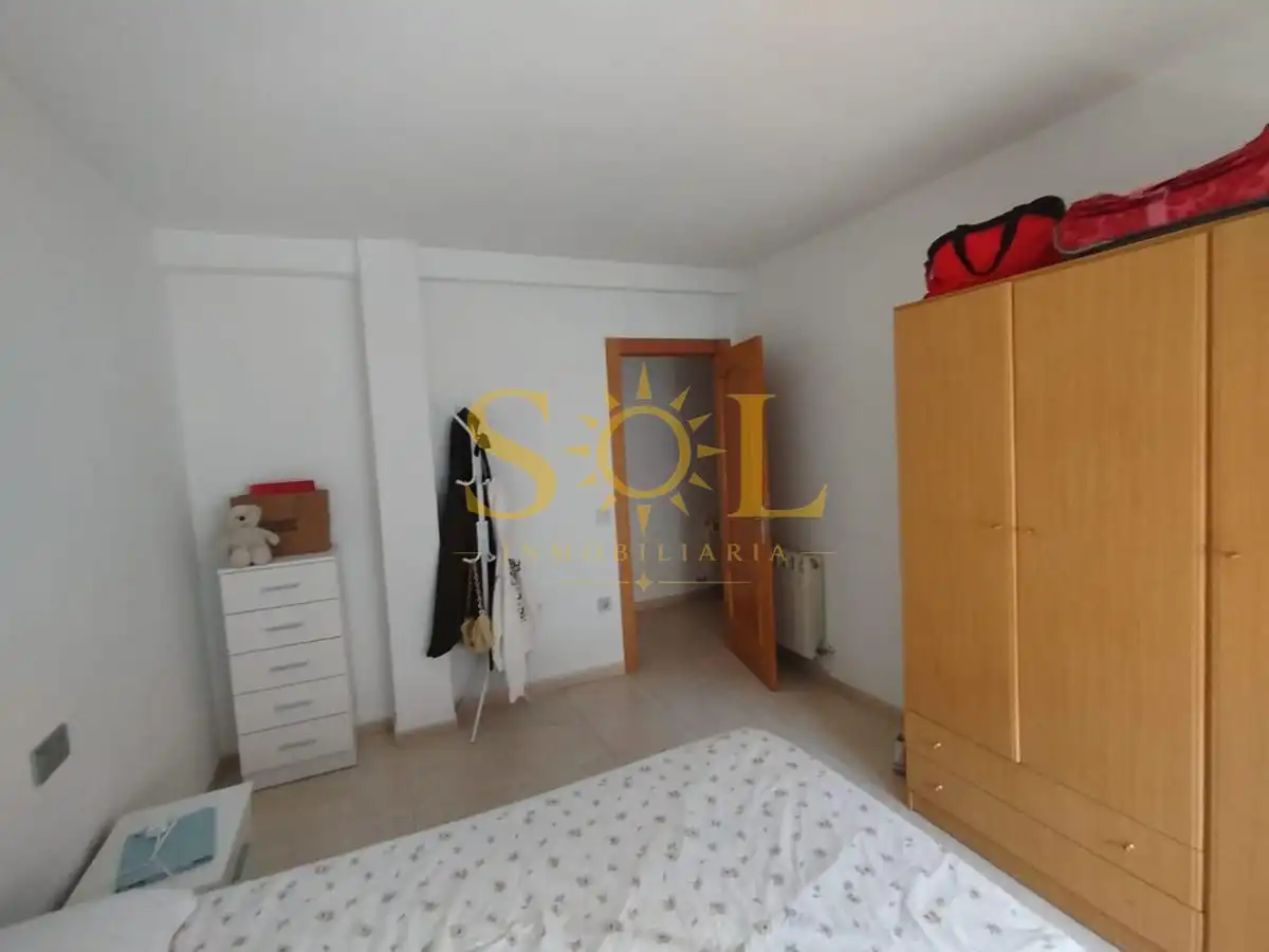 Schlafzimmer von Wohnung zur Miete in León Capital  mit Heizung, Parkett und Möbliert