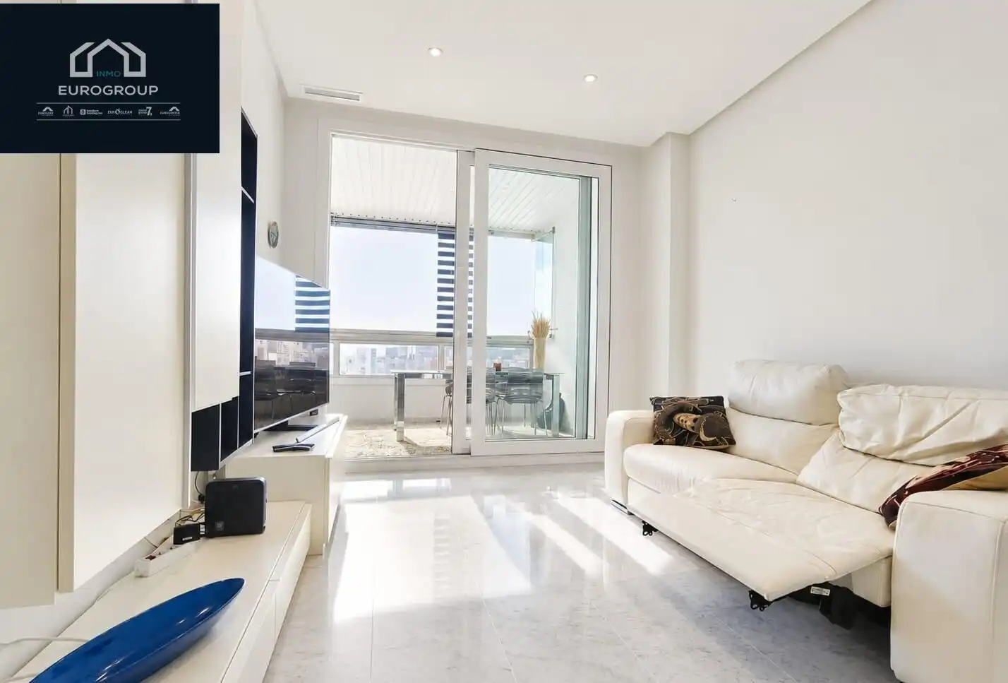 Wohnzimmer von Wohnungen zur Miete in Benidorm mit Heizung, Terrasse und Möbliert