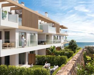 Vista exterior de Pis en venda en Rincón de la Victoria amb Terrassa, Traster i Piscina comunitària