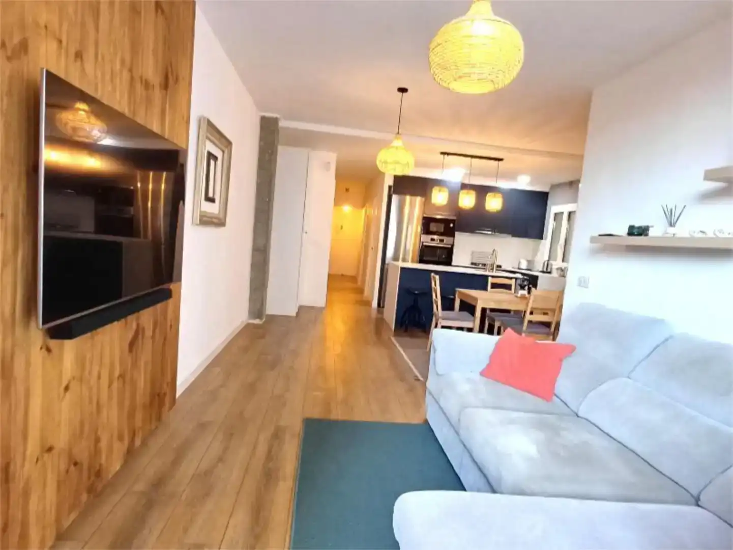 Living room of Flat for rent in Badalona  with Air Conditioner and Balcony