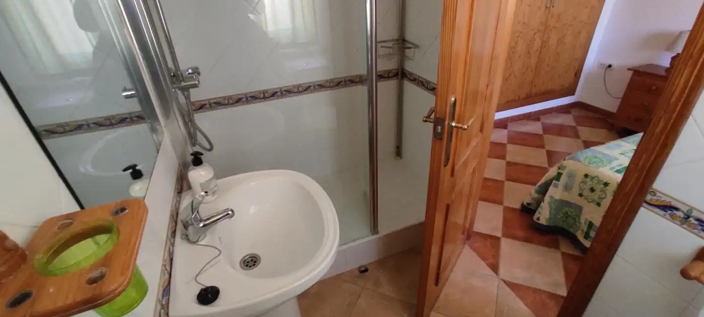 Baño de Casa o chalet en venta en Chiclana de la Frontera con Aire acondicionado, Jardín privado y Terraza