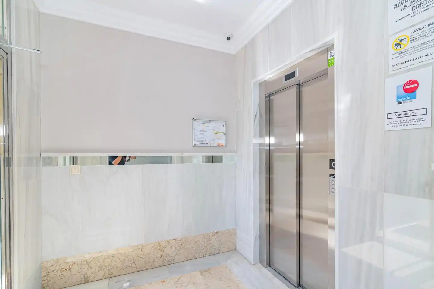 Piso en venta en Motril con Terraza y Piscina comunitaria