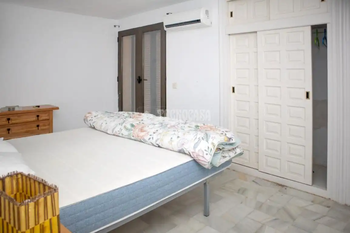 Dormitori de Casa adosada en venda en Turre