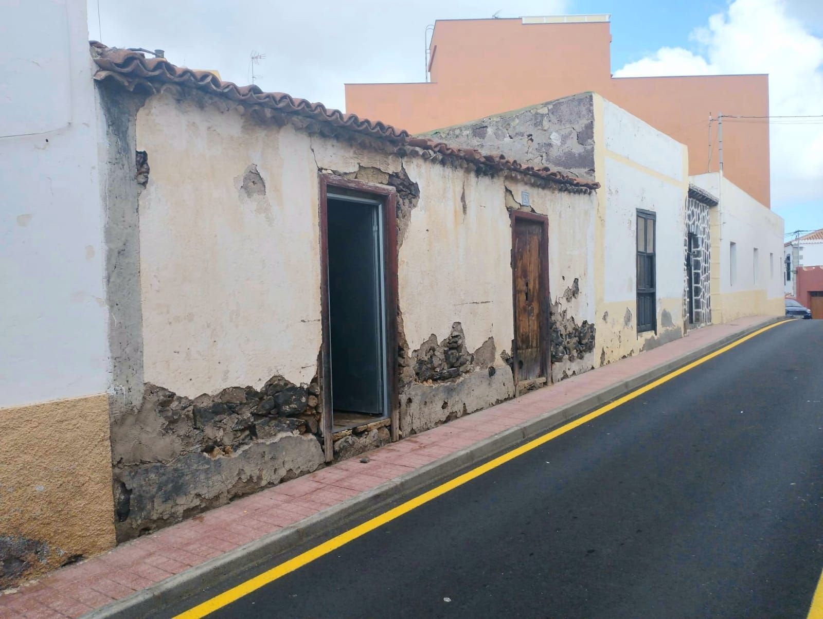 Country house for sale in Arona pueblo