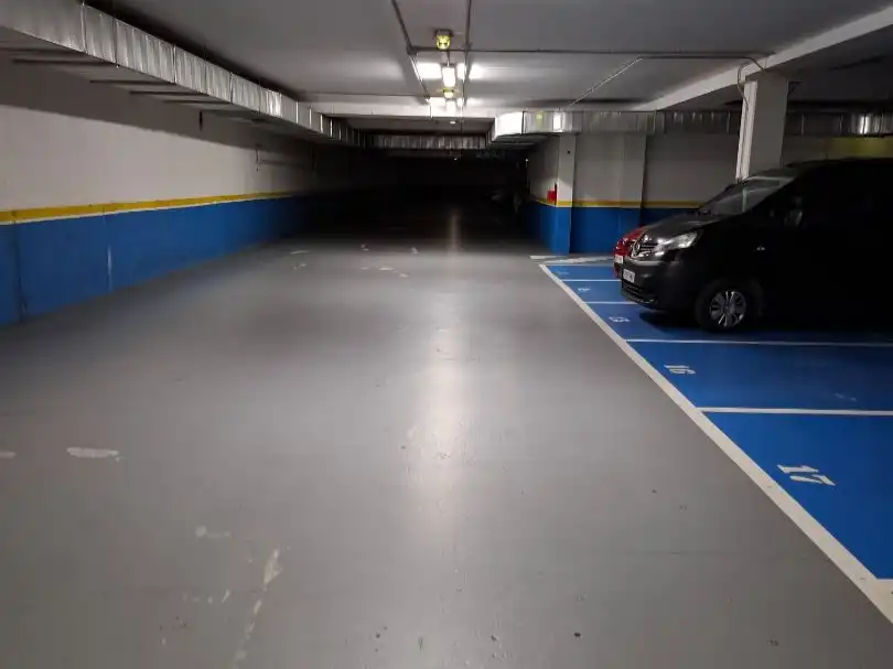 Garaje de alquiler en Avenida del Llano, 67, Llano