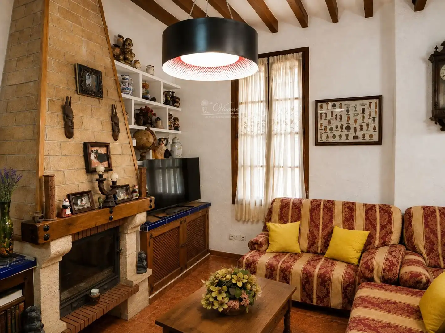 Sala d'estar de Casa adosada en venda en Sa Pobla amb Calefacció, Terrassa i Alarma