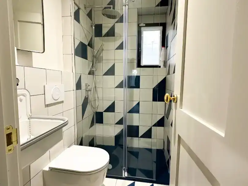 Bany de Casa o xalet de lloguer en Navacerrada amb Jardí privat, Parquet i Traster