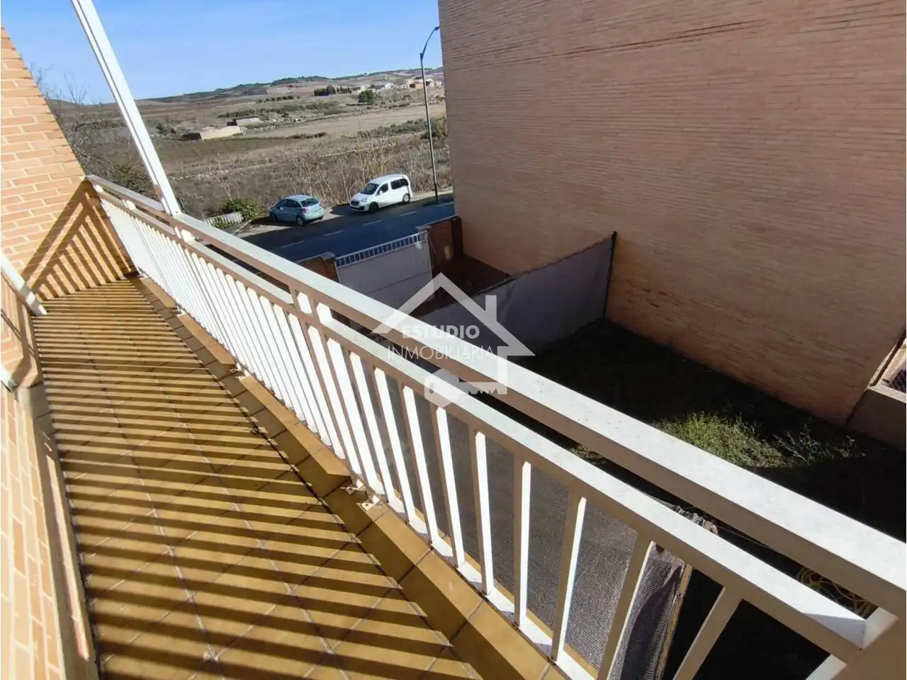 Terraza de Casa adosada en venta en Mendavia con Calefacción, Jardín privado y Parquet