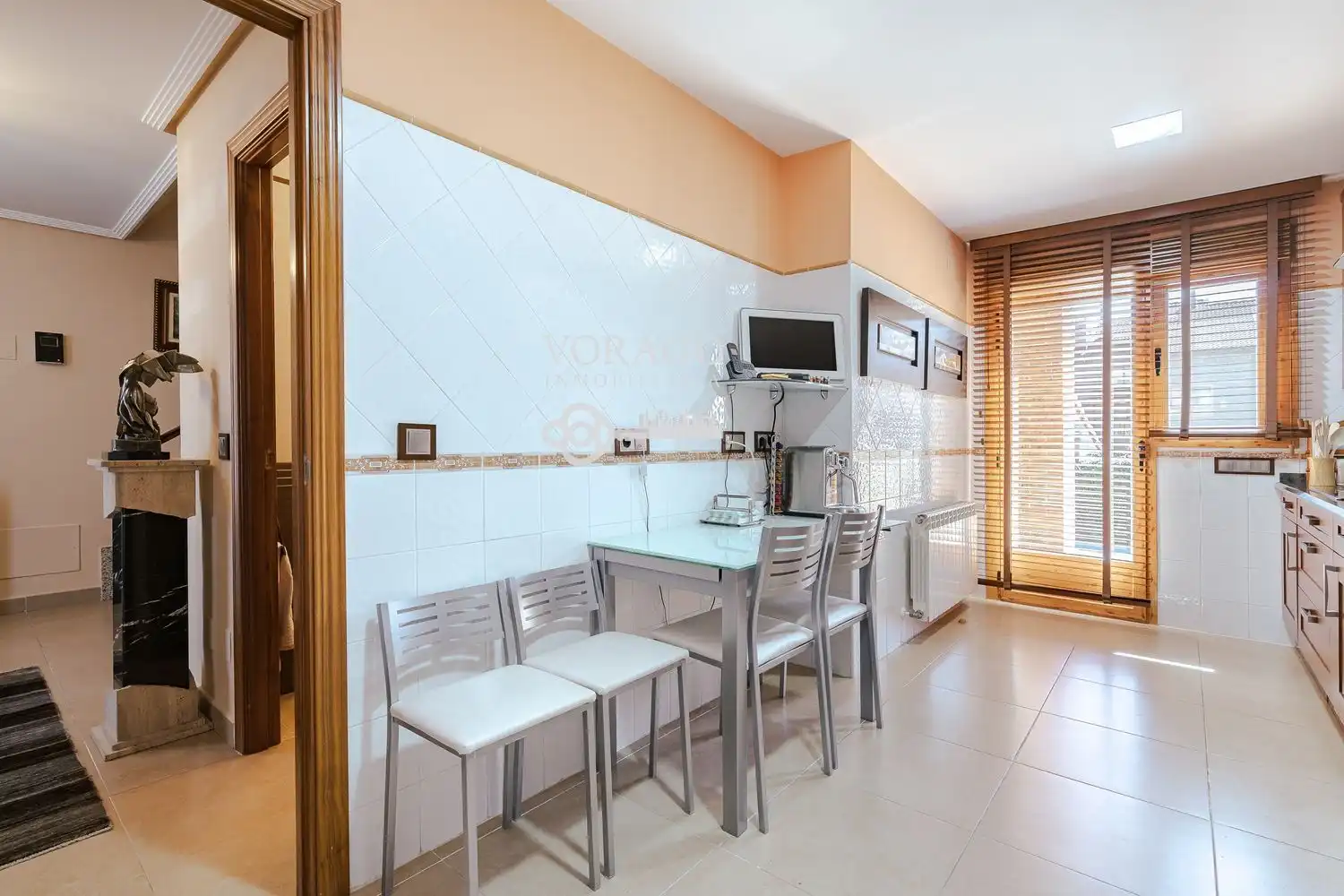 Cocina de Casa o chalet en venta en Meco con Jardín privado y Piscina