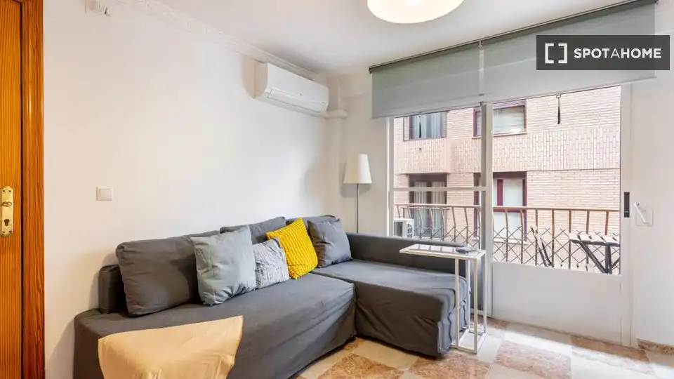 Appartement à louer à Poblats Marítims, imagen 4