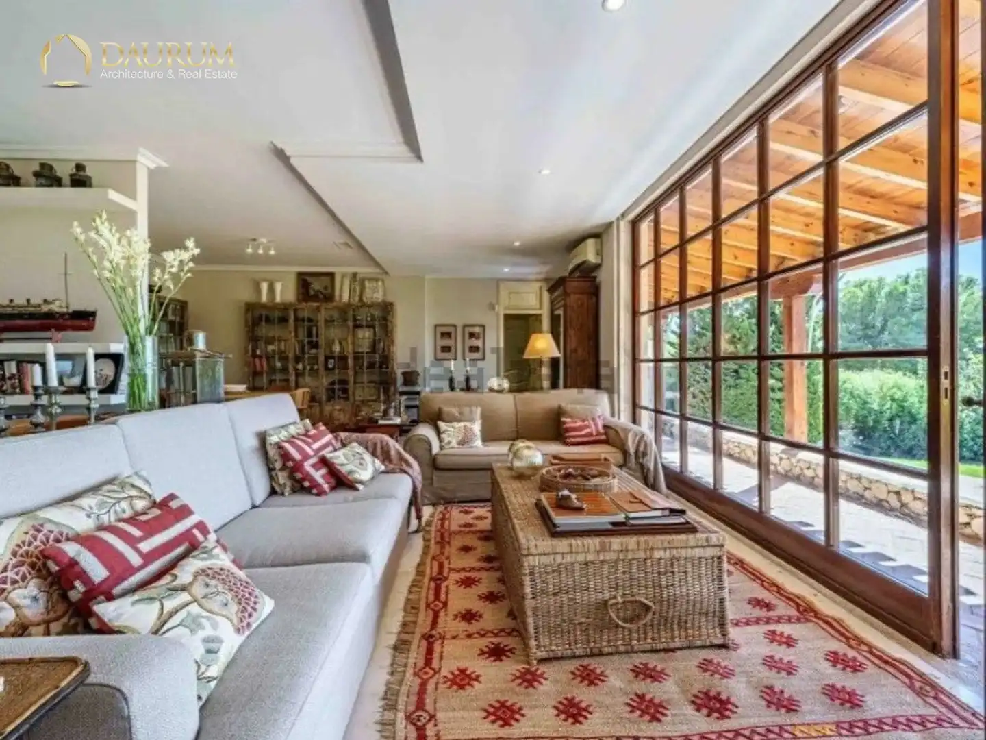 Living room of Houses for sale in Málaga  with Air Conditioner, Private garden and Swimming Pool